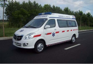 常山县救护车租赁